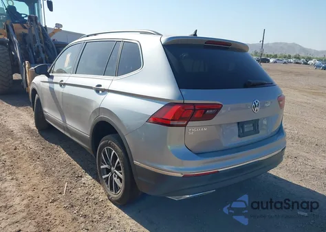 2020 Volkswagen Tiguan 2.0T Se/2.0T Se R-Line Black/2.0T Sel from USA, damaged, VIN 3VV3B7AX2LM106819